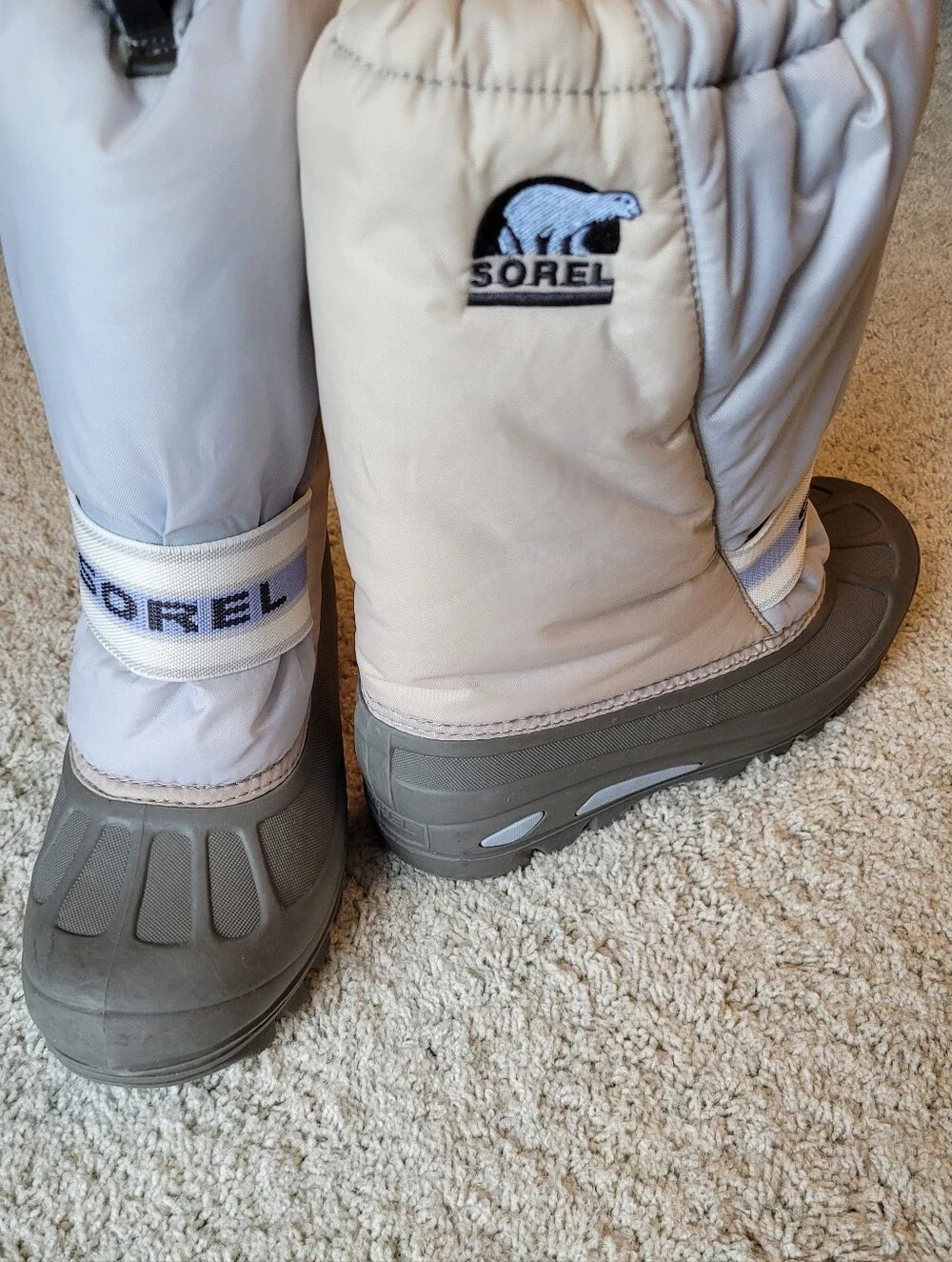 Sorel Womens Light Blue and Cream Insulated Snow Boots Nice Colors Waterproof 7